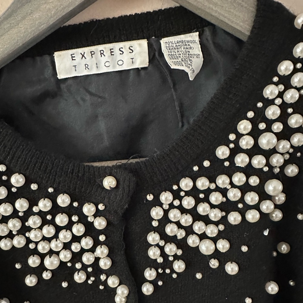 Sweater - Picture 4 of 5